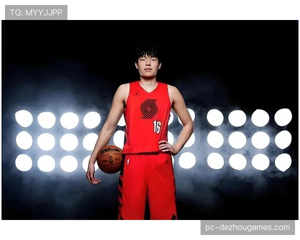 杨瀚森季后赛首秀坐穿板凳，中国新秀等待机会